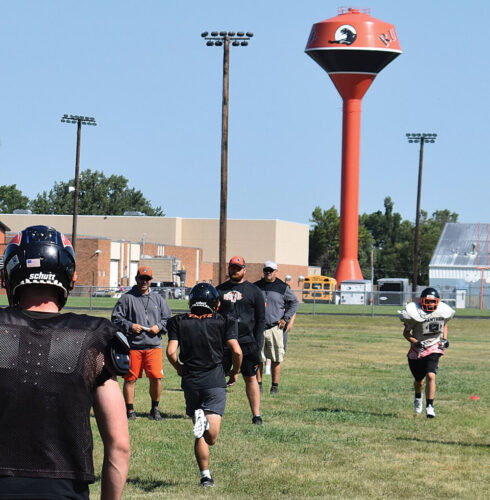 Returning experience aims to boost Panthers to playoffs
